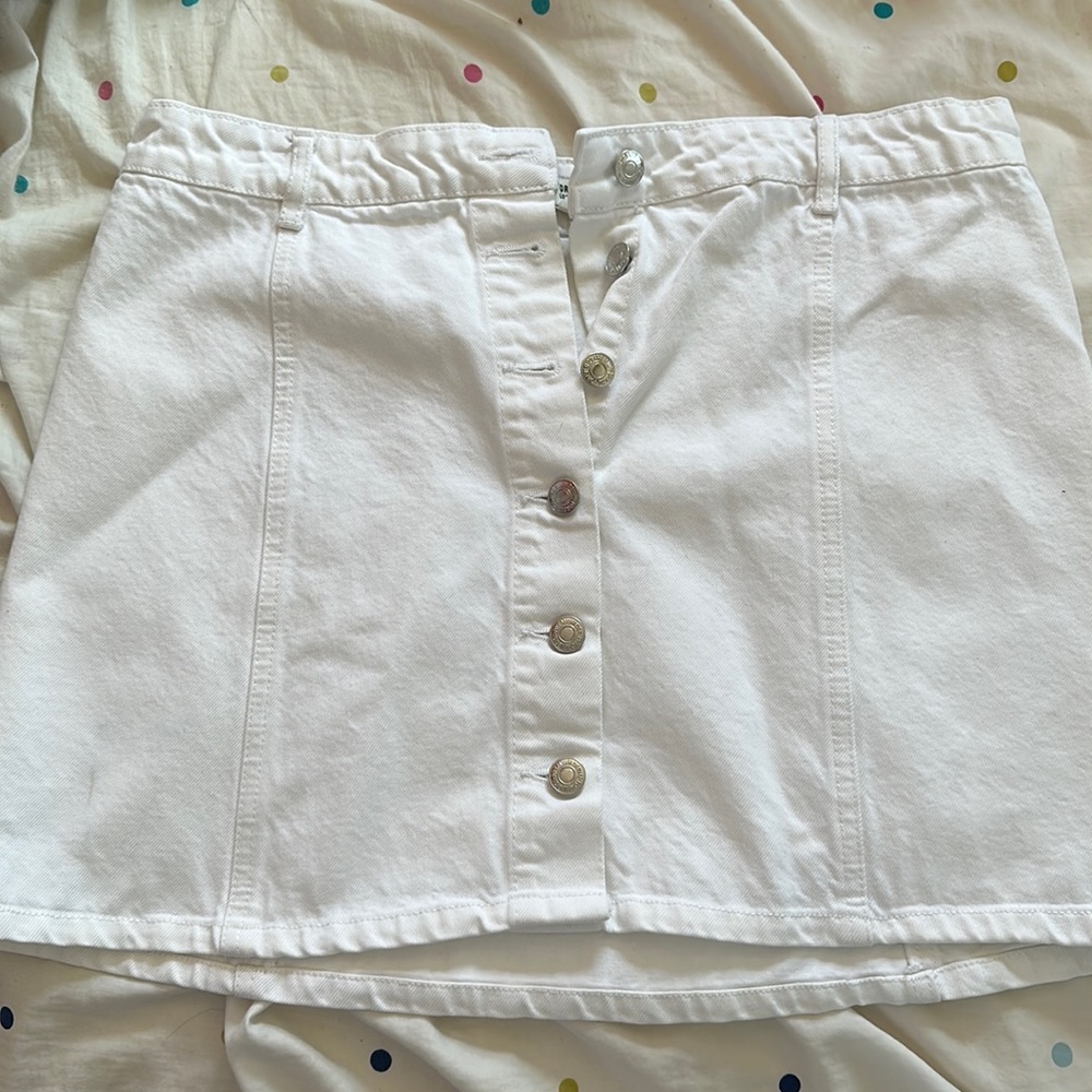 Size 29 forever 21 white jean skirt with buttons going down the front